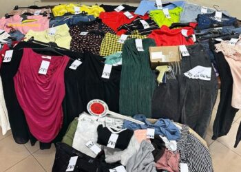 La Finanza di Salerno trova giocattoli contraffatti e abiti con false etichette “Zara”