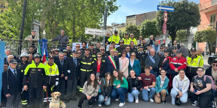 A Montecorvino Rovella intitolata una strada al Vigile del Fuoco Marco Mattiucci