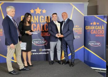Di Domenico, Presidente della Feldi Eboli, premiato con il prestigioso Premio Adicosp per il Calcio a 5