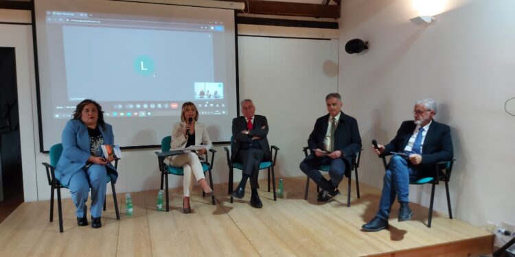 A Padula un incontro sull’ apertura dell’Aeroporto Salerno-Costa d’Amalfi: un’opportunità di crescita per il territorio salernitano