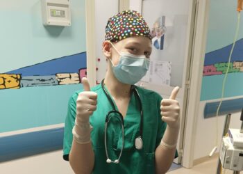 La lotta di Asia, di Sala Consilina, contro il cancro del cyberbullismo