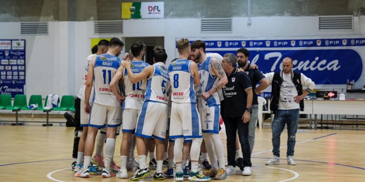 Si infrangono contro il Molfetta i sogni della Diesel Tecnica Sala Consilina