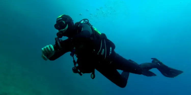 Carabiniere del Nucleo Subacquei di Napoli trasferito d’urgenza dopo un malore nelle acque di Capo Palinuro