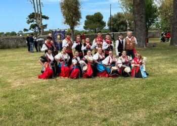 Il gruppo folclorico Tanager di Polla protagonista a Paestum. Premio per il miglior vestito