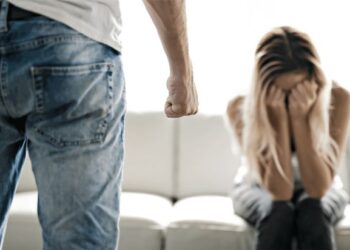 I carabinieri mettono fine a due storie di violenza domestica nel potentino