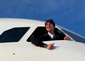 Dalla base di San Rufo ai cieli del mondo per “catturare” il Vallo di Diano in volo. La “missione” del pilota Gianmario