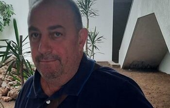 Antonio Fusco di Teggiano e il terzo diploma dopo la laurea: “A 52 anni non sono stanco di studiare”