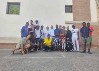 Un gesto di solidarietà e integrazione a Sicignano degli Alburni. Regalate le bici ai minori non accompagnati