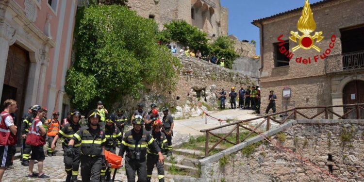 A Brienza un’esercitazione interforze organizzata dai Vigili del Fuoco