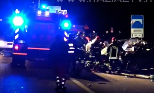Tre amici di Atena Lucana persero la vita sulla SS 598 nel dicembre del 2016. Condannato camionista
