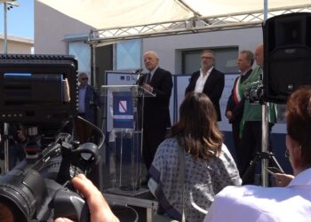 Eboli. Inaugurato il depuratore a Coda di Volpe. De Luca: “Presto candidatura a bandiera blu”