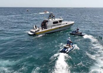 “Operazione mare sicuro”: partono i primi controlli delle forze dell’ordine lungo le coste