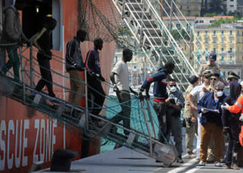 Atteso nuovo sbarco di migranti al porto Salerno