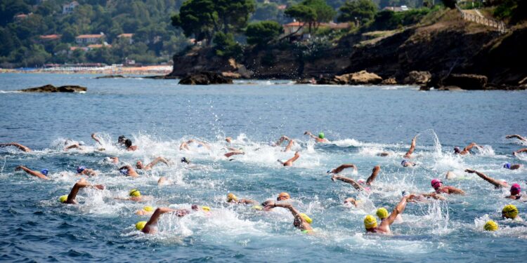 Castellabate diventa palcoscenico degli sport acquatici: Nuoto e Kayak tra giugno e luglio