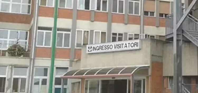 Gamba di paziente diabetico salvata con il trapianto del tendine a Oliveto Citra