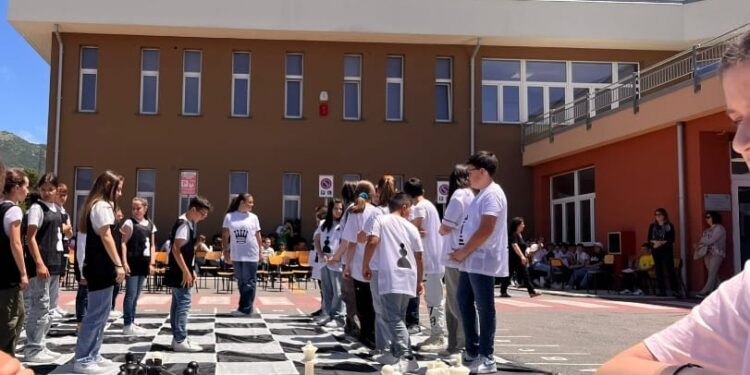 “A Scuola di scacchi”: il progetto di avvicinamento ai giochi da tavolo promosso a Montesano sulla Marcellana