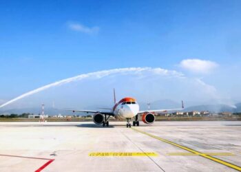 Primi voli cancellati a Salerno per crash informatico internazionale