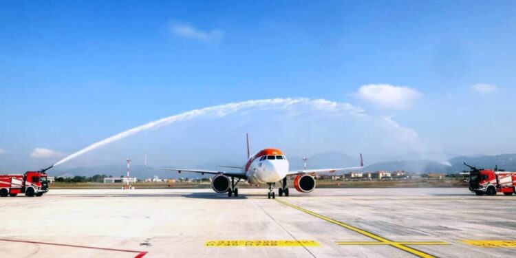 Primi voli cancellati a Salerno per crash informatico internazionale