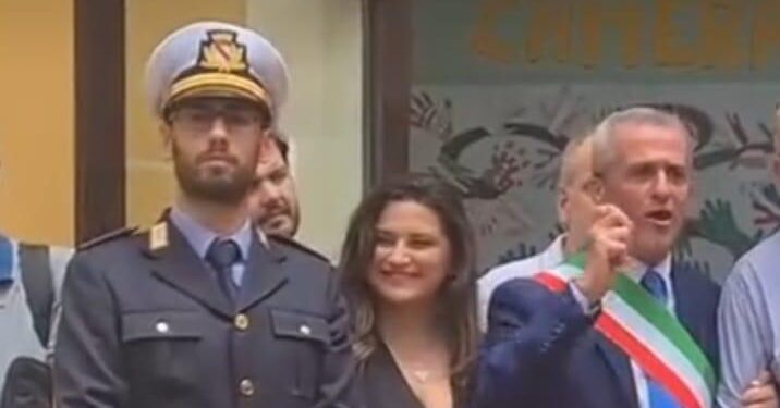 Animali d’affezione, norme da rispettare a Sala Consilina. Arriva l’ordinanza del sindaco Cartolano