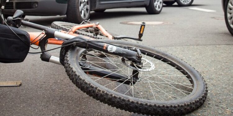 Ciclista investito ad Ascea Marina: trasportato in ospedale