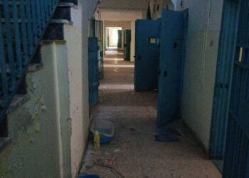 Carceri affollate, scelte drammatiche e case circondariali chiuse senza perché