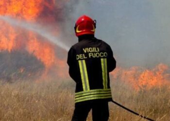 Allarme incendi ad Agropoli, Castellabate e Capaccio Paestum