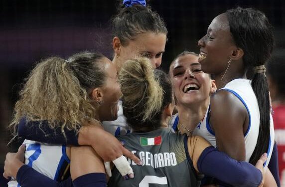 Nuova giornata di gare per gli atleti campani a Parigi, vittorie e delusioni