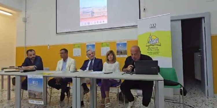 Un cortometraggio con Polla e tre libri protagonisti. Presentato “Fino a te”