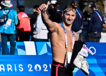 Olimpiadi Parigi 2024: il lucano Domenico Acerenza quarto nella 10 km in acque libere