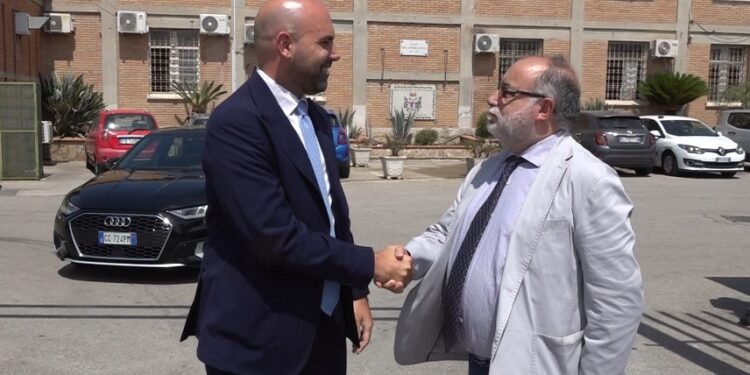 Il Sottosegretario Ferrante in visita al carcere di Salerno: “Detenzione sia dignitosa”