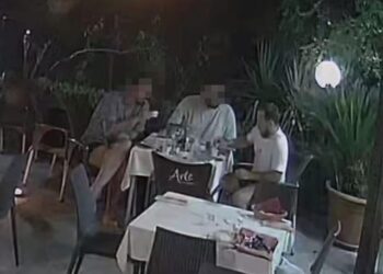 Celle di Bulgheria. Cenano in un ristorante e vanno via senza pagare: il proprietario pubblica i volti sul web