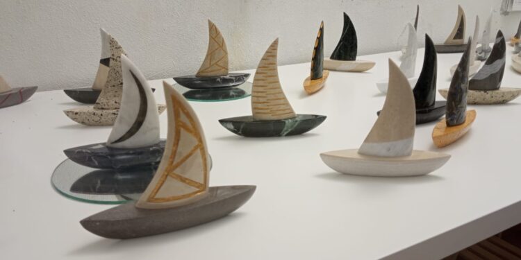 Successo a Maratea per la mostra dell’artista “caggianese” Leonardo Gianì