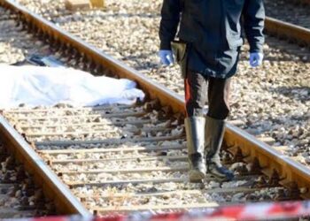 Tragedia alla stazione di Pontecagnano Faiano: perde la vita investita da un treno