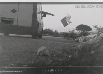 Abbandono di rifiuti: a Battipaglia 11 multe grazie alle foto trappole