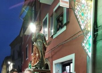 Salento: parroco in contrasto con i portatori della Madonna abbandona la processione