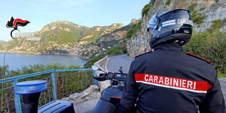 Controlli straordinari dei Carabinieri in Costiera Amalfitana