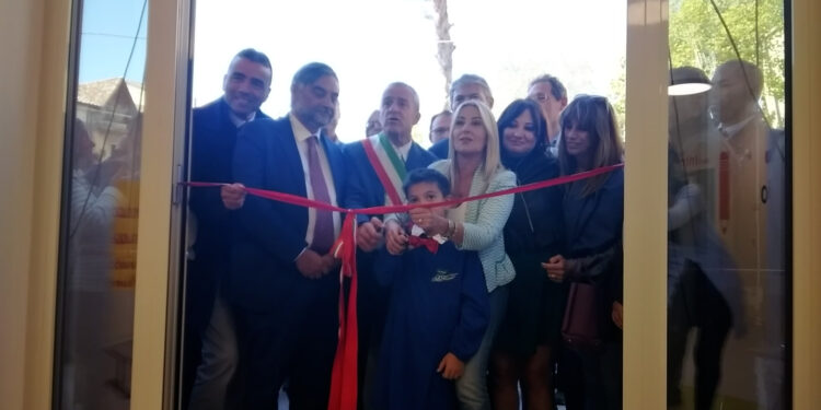 Tante emozioni per la nuova scuola di Sant’Antonio inaugurata a Sala Consilina