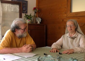 Suor Vittoria eremita tra Sant’Angelo e Polla incontra il poeta Mimmo Pucciarelli