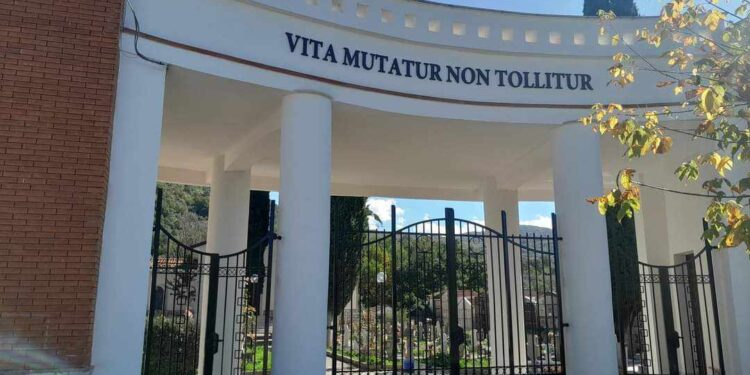 Sacco: “visita” virtuale ai cari estinti ospitati al cimitero