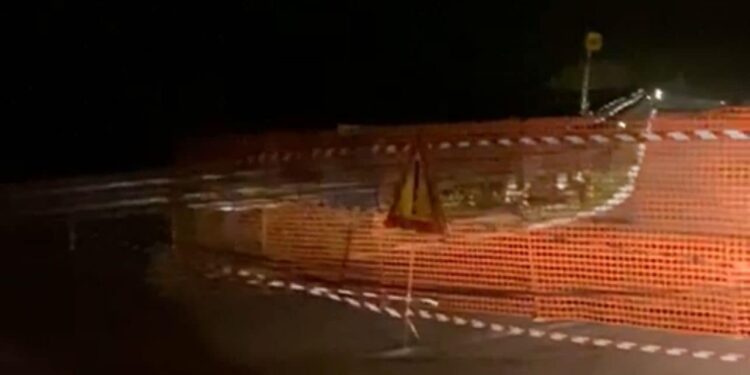 Frana sulla Mingardina: strada chiusa