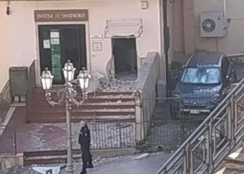 Due esplosioni al bancomat di San Fele, nel Potentino