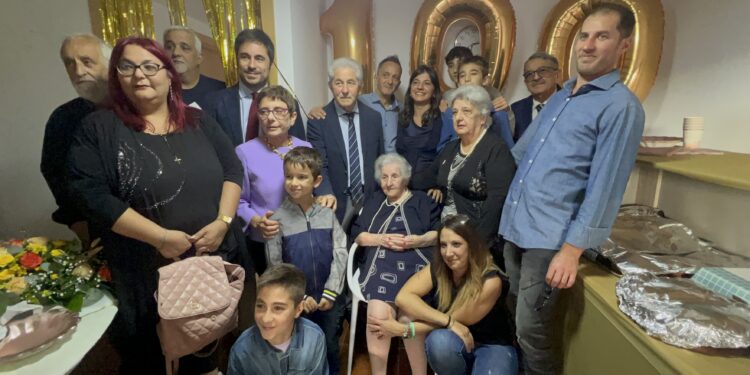Padula festeggia i cento anni di Rosa Santucci
