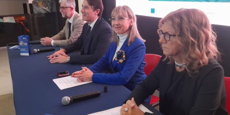 Potenza: firmato il protocollo “Digitale Facile”. Il sindaco Telesca: “La digitalizzazione può migliorare la vita di tutti noi”