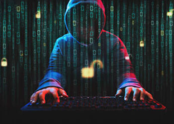 Hacker 24enne ruba dati di 46 magistrati, coinvolti anche Gratteri e Cantone