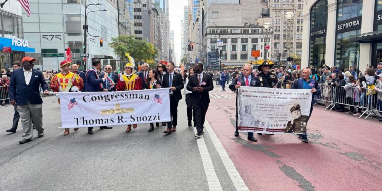 Una delegazione della associazione Joe Petrosino al Columbus Day