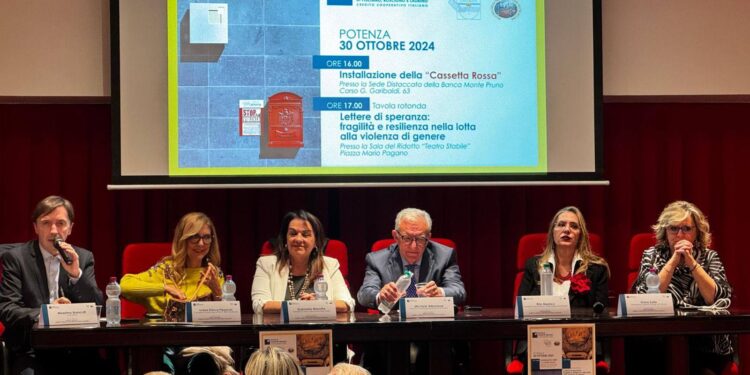 Inaugurata nella sede della Monte Pruno a Potenza la “Cassetta rossa”