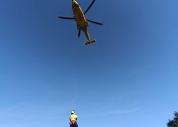 Escursionista scivola e si ferisce sul Sentiero degli Dei, recuperata dal Soccorso Alpino