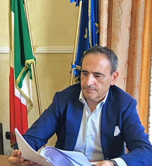 Il sindaco di Scafati rassegna le sue dimissioni, fa chiarezza  il coordinatore cittadino di Fratelli d’Italia