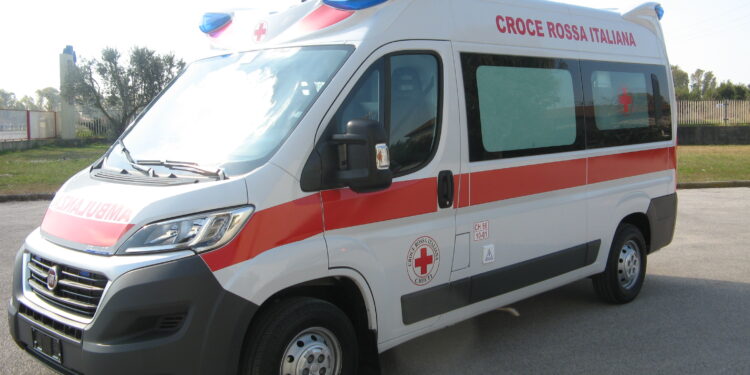 Tragico scontro tra auto e moto a Colliano. Perde la vita un diciottenne del posto