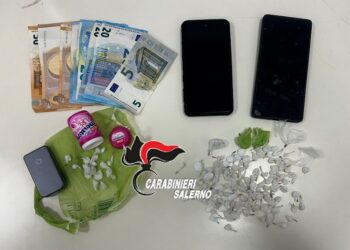 Controlli antidroga ad Angri: arrestato pusher dai Carabinieri